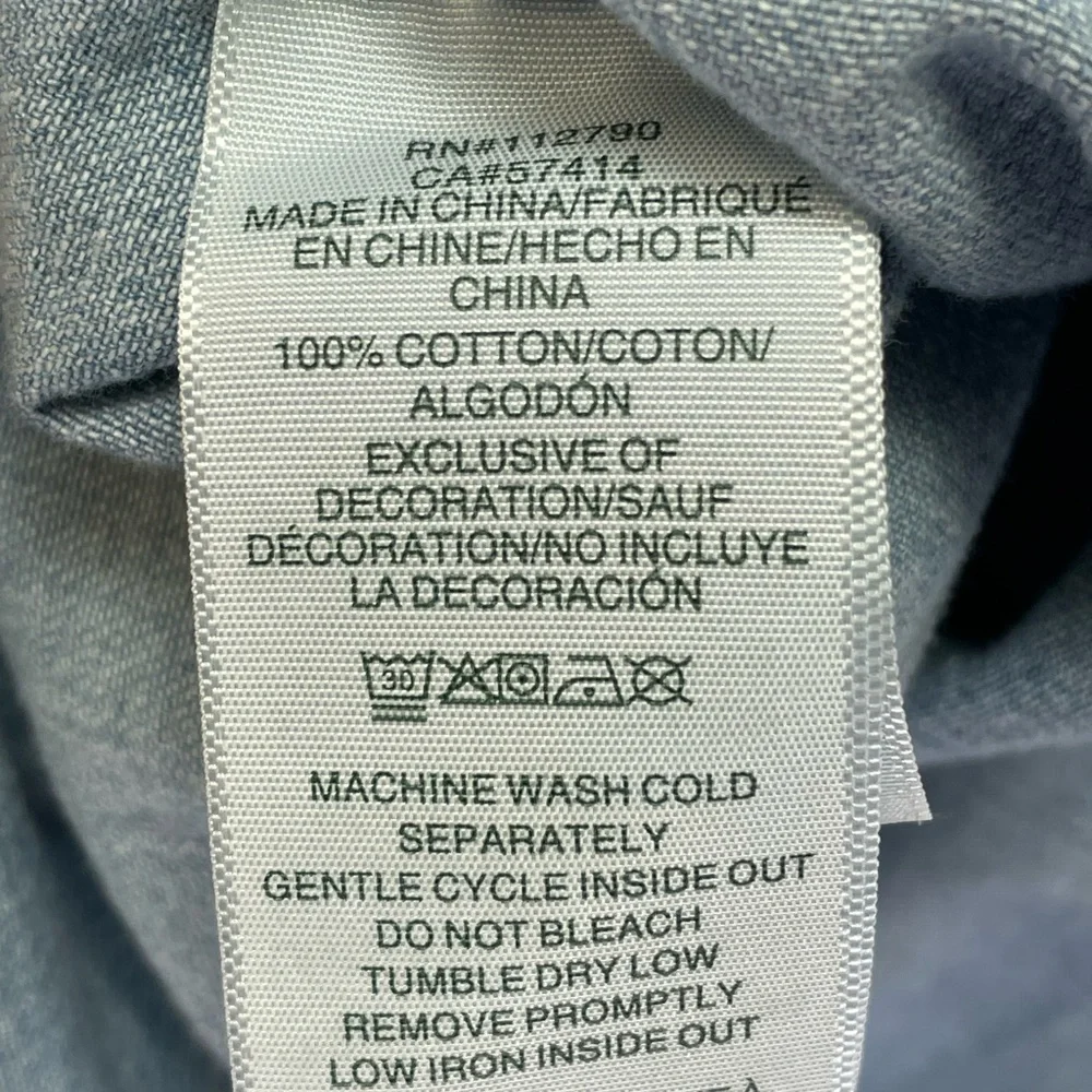 True Religion Light Blue‎ Chambrey Sz Medium snap up shirt